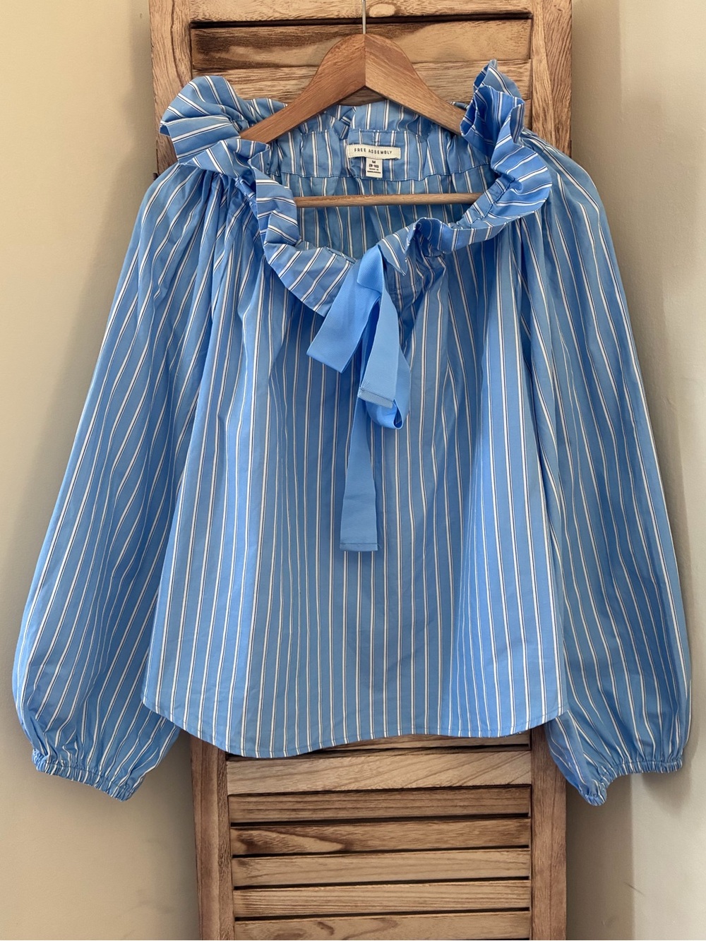 Free Assembly Blue White Striped Ruffle Neck Tie Front Blouse Medium NWT
